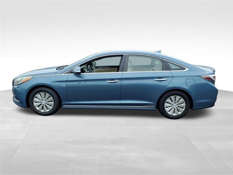 Hyundai Sonata Hybrid Base 2016