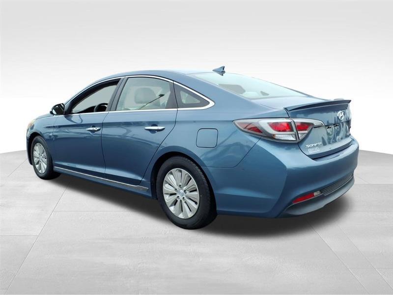 Hyundai Sonata Hybrid Base 2016