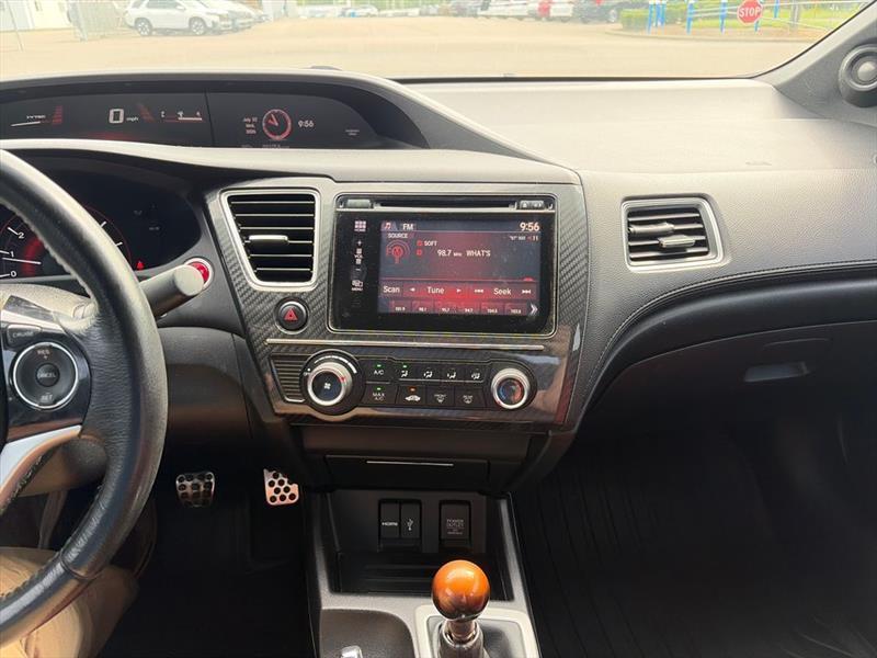 Honda Civic Si Sedan 6-Speed MT 2015
