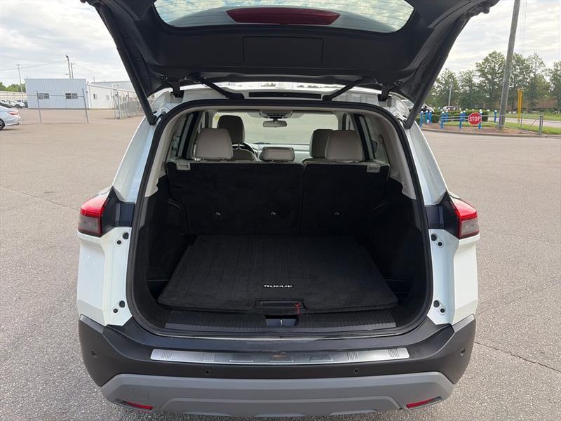 Nissan Rogue SV 2022