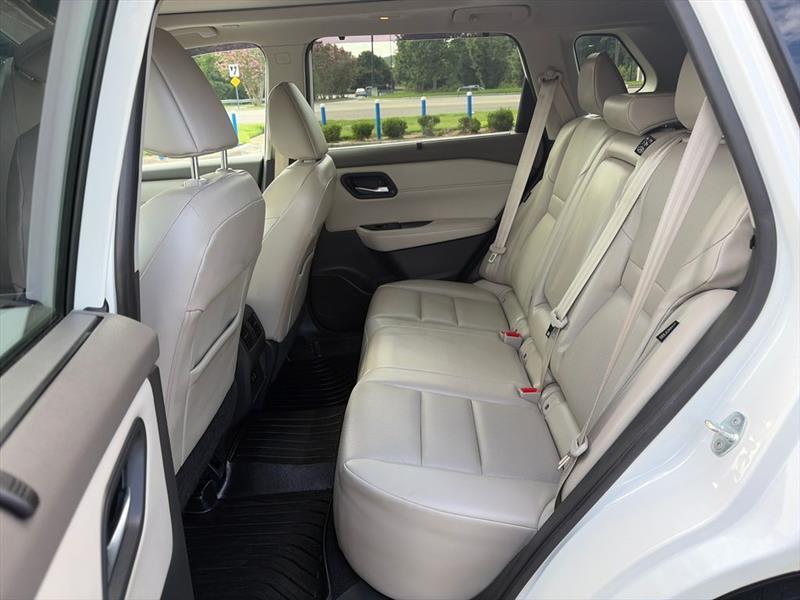 Nissan Rogue SV 2022