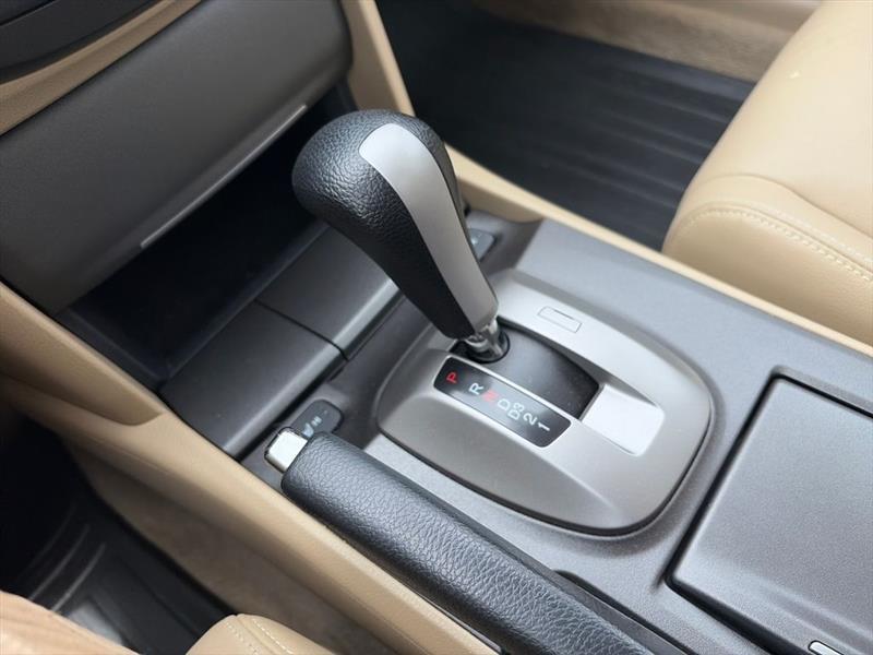 Honda Accord SE Sedan AT 2012
