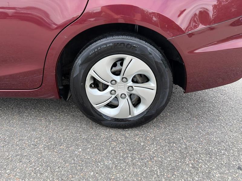 Honda Civic LX Sedan 5-Speed AT 2013