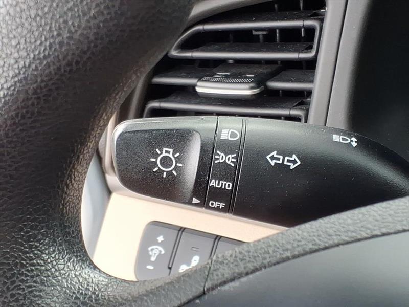 Hyundai Elantra Limited 2019
