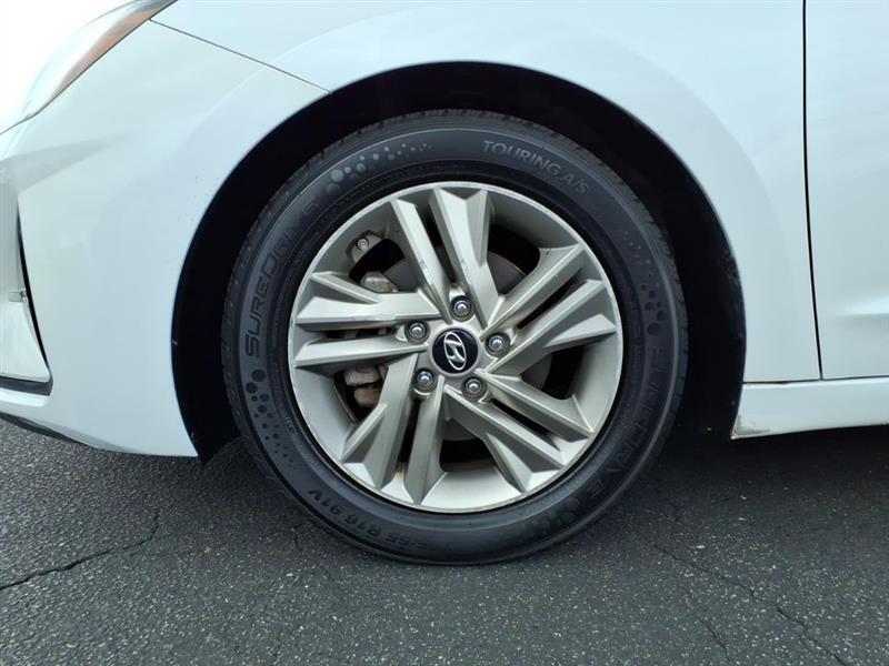 Hyundai Elantra Limited 2019