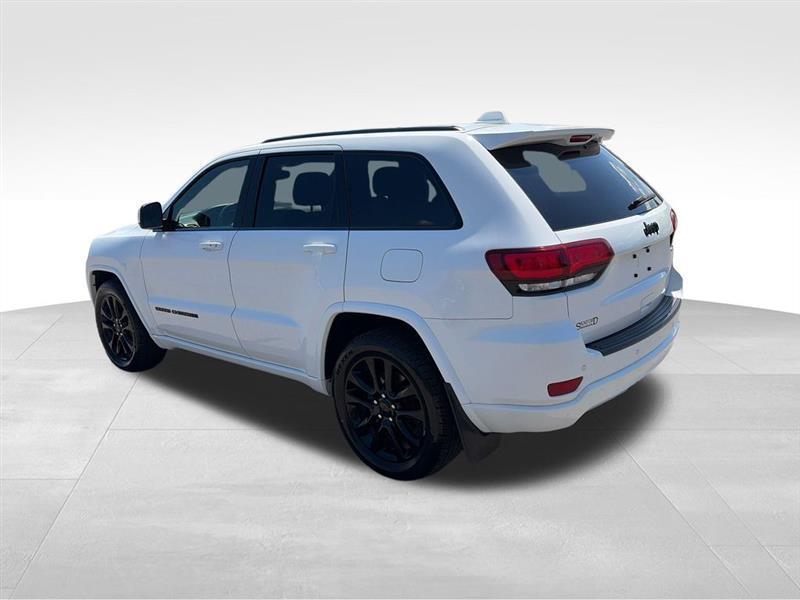 Jeep Grand Cherokee Laredo 2WD 2020