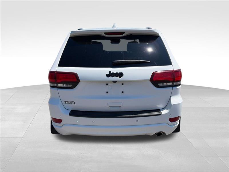 Jeep Grand Cherokee Laredo 2WD 2020
