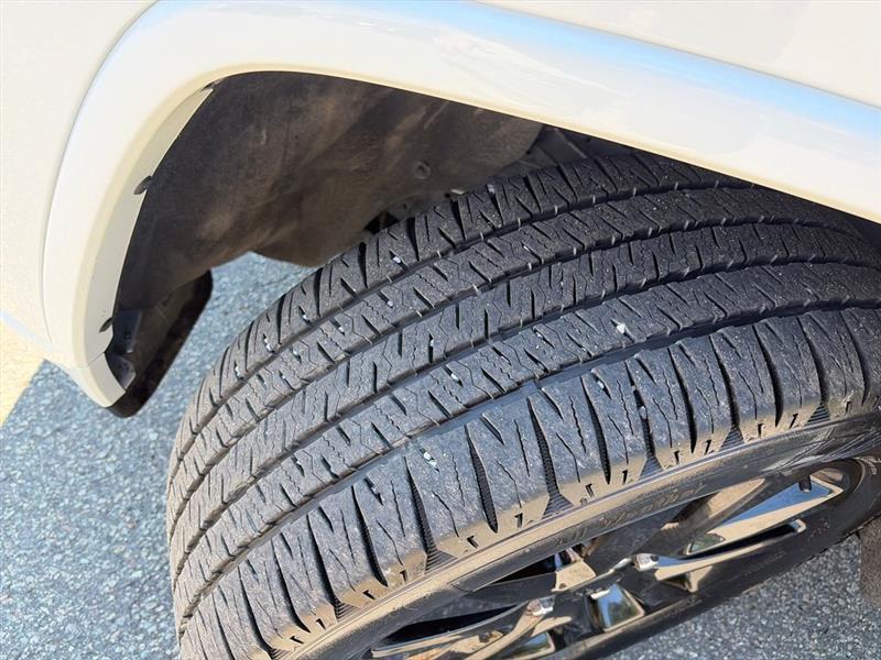 Jeep Grand Cherokee Laredo 2WD 2020
