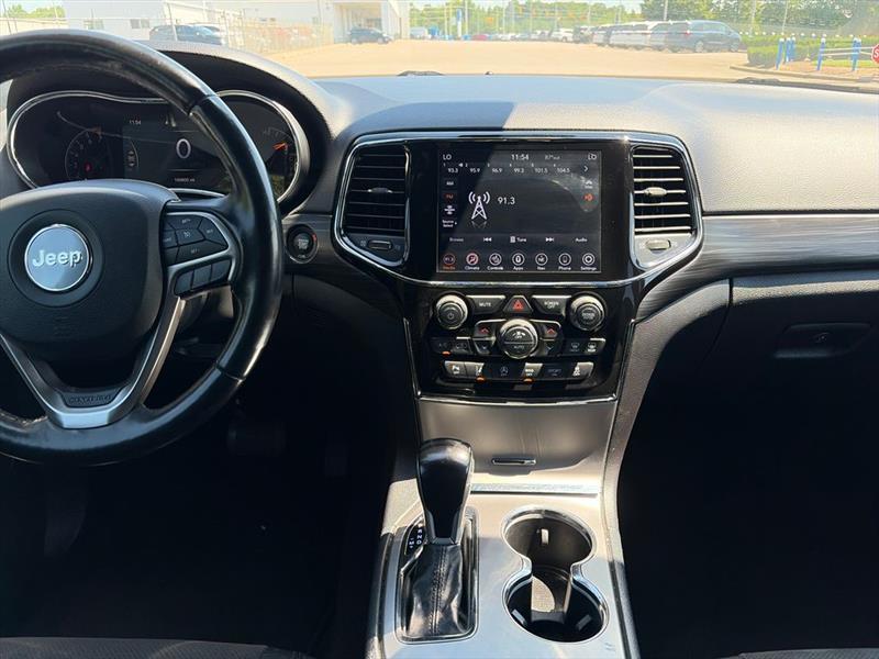 Jeep Grand Cherokee Laredo 2WD 2020