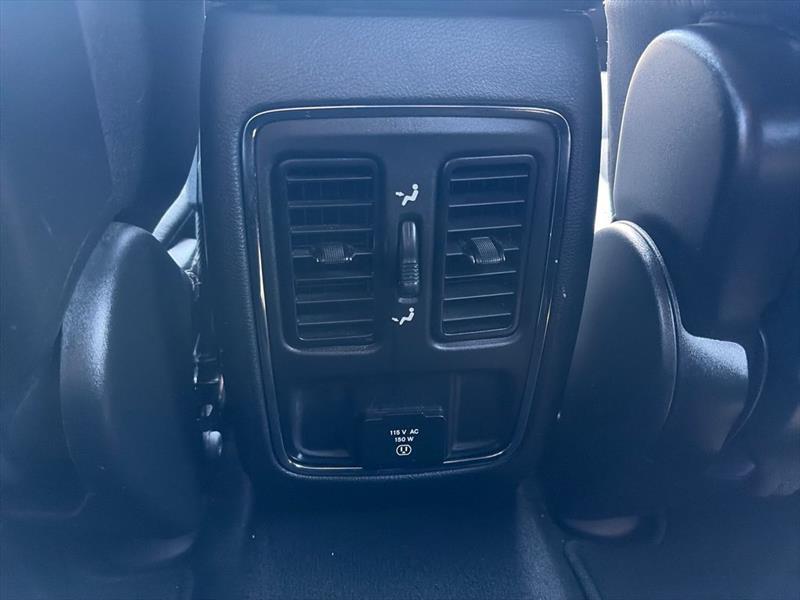 Jeep Grand Cherokee Laredo 2WD 2020