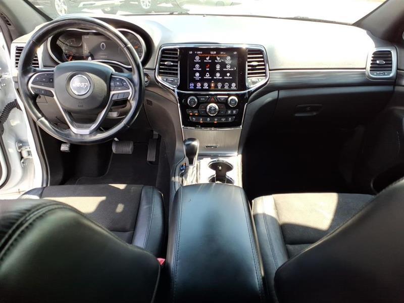 Jeep Grand Cherokee Laredo 2WD 2020