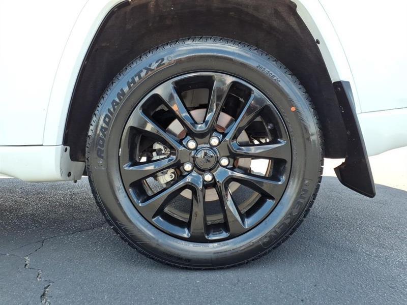 Jeep Grand Cherokee Laredo 2WD 2020