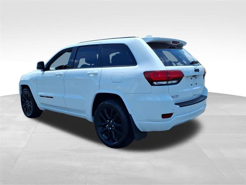 Jeep Grand Cherokee Laredo 2WD 2020