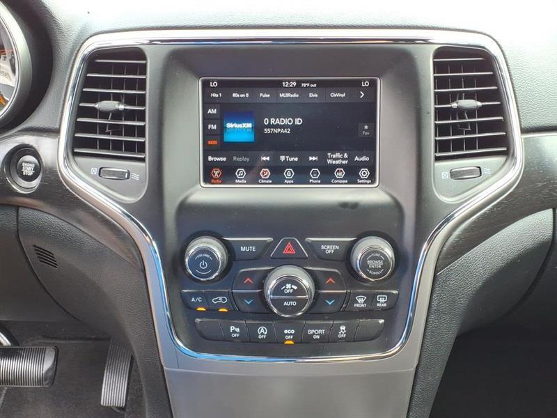 Jeep Grand Cherokee Laredo 4WD 2018