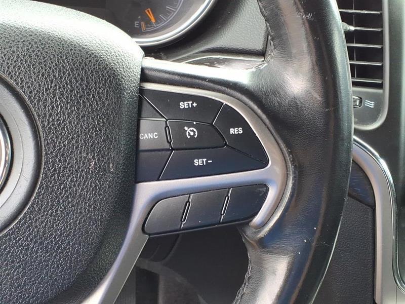 Jeep Grand Cherokee Laredo 4WD 2018