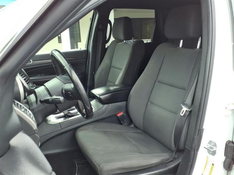 Used 2018 Jeep Grand Cherokee Laredo E with VIN 1C4RJFAG3JC506313 for sale in Sanford, NC