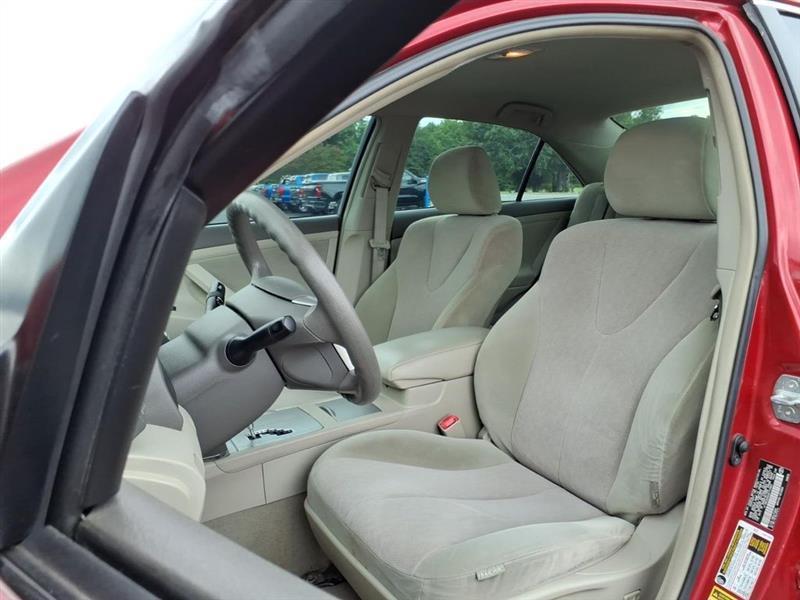 Toyota Camry Hybrid Sedan 2010