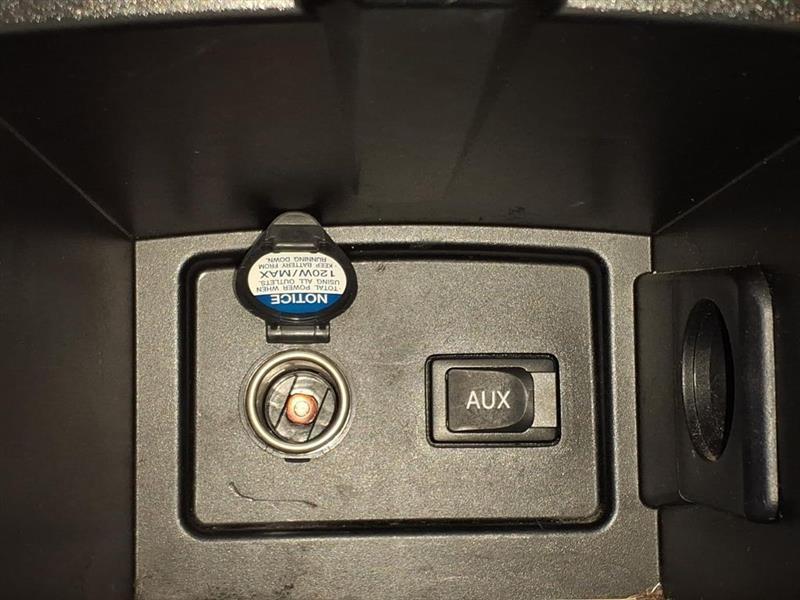 Toyota Camry Hybrid Sedan 2010