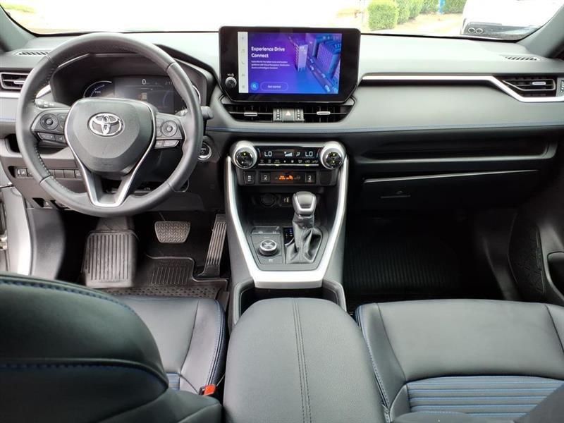 Toyota RAV4 Hybrid XSE 2025