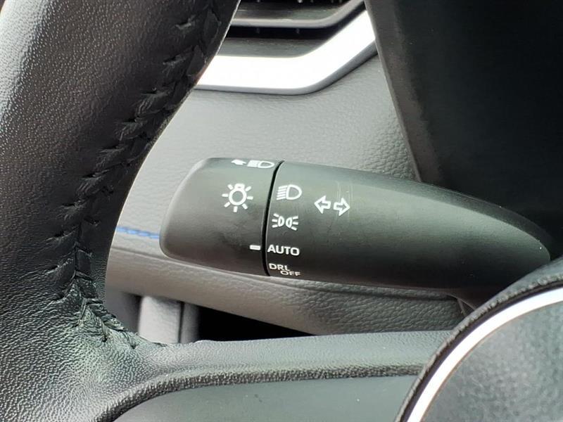 Toyota RAV4 Hybrid XSE 2025