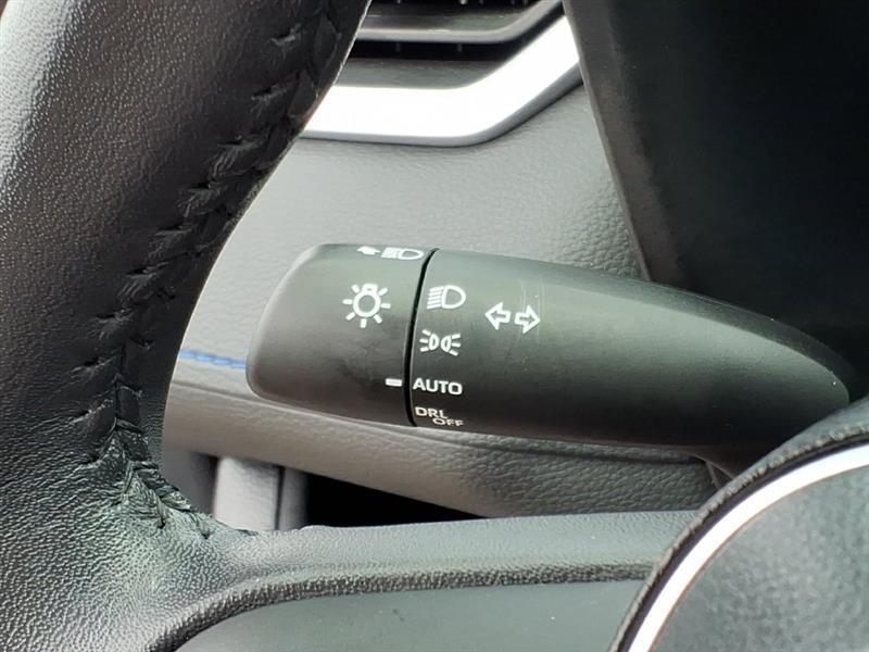 Toyota RAV4 Hybrid XSE 2025
