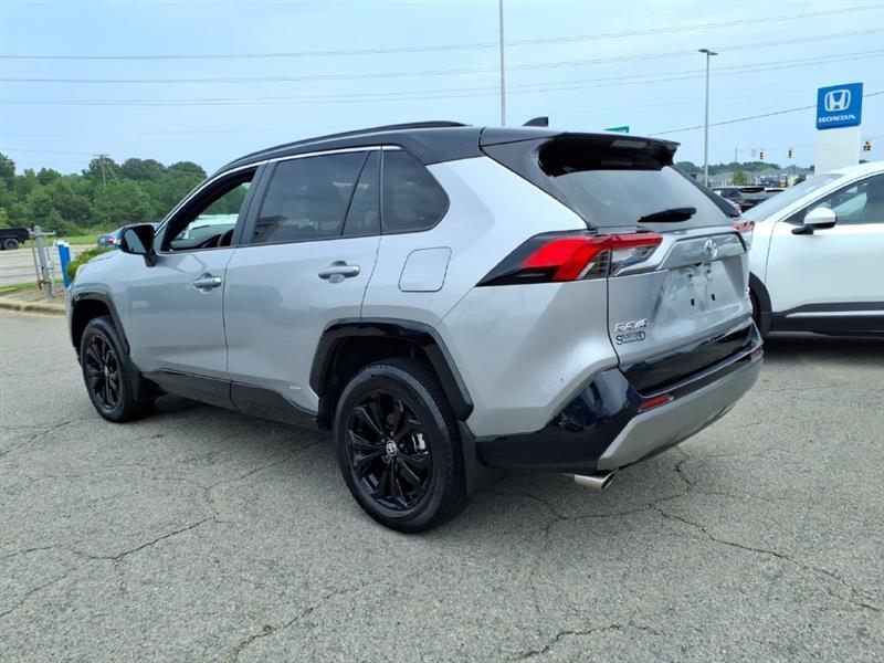 Toyota RAV4 Hybrid XSE 2025