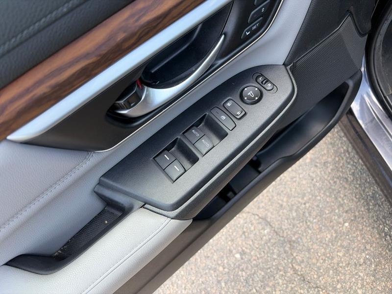 Honda CR-V Touring 2WD 2019