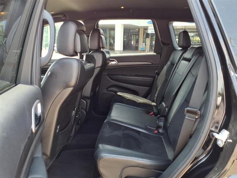 Jeep Grand Cherokee Laredo 4WD 2018
