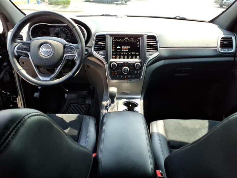 Jeep Grand Cherokee Laredo 4WD 2018