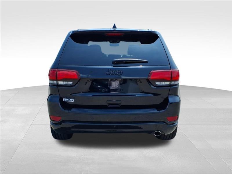 Jeep Grand Cherokee Laredo 4WD 2018