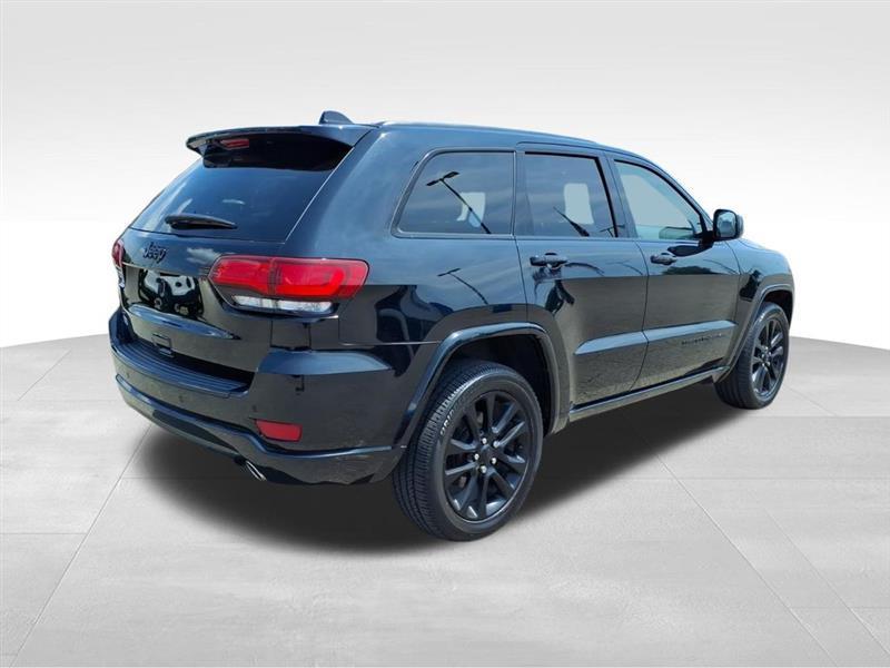 Jeep Grand Cherokee Laredo 4WD 2018