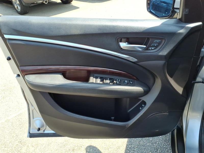Acura MDX 9-Spd AT w/ Tech & AcuraWatch Plus 2016