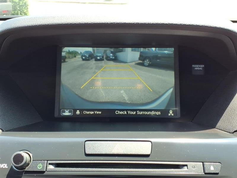 Acura MDX 9-Spd AT w/ Tech & AcuraWatch Plus 2016