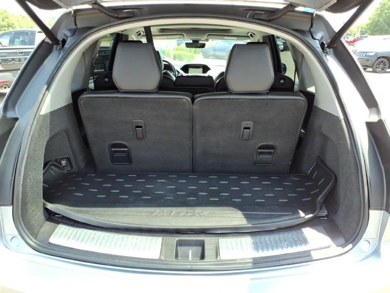Acura MDX 9-Spd AT w/ Tech & AcuraWatch Plus 2016