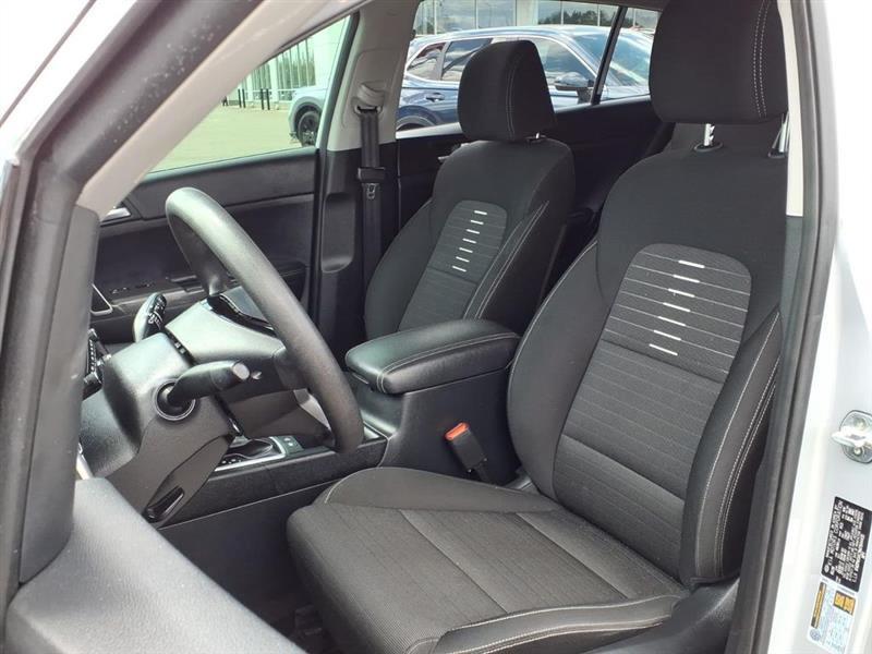 Kia Sportage LX FWD 2021