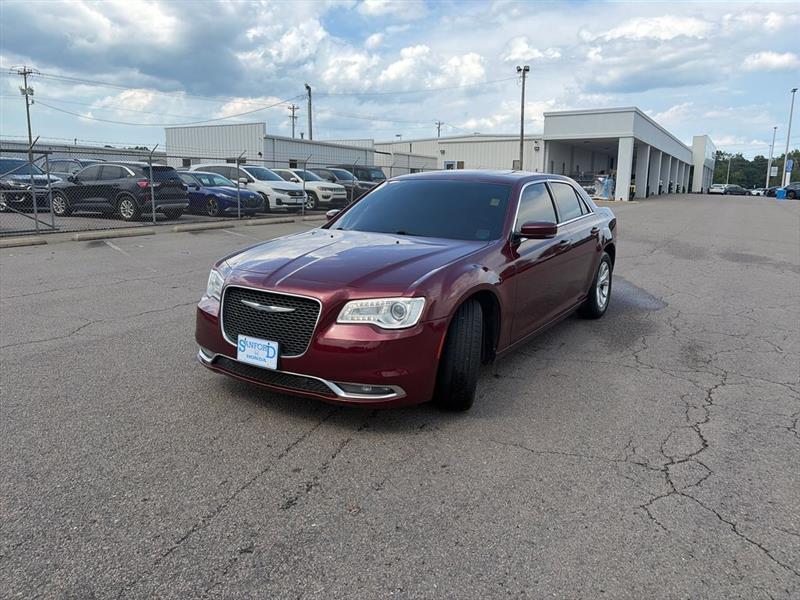 2016 Chrysler 300 Limited RWD