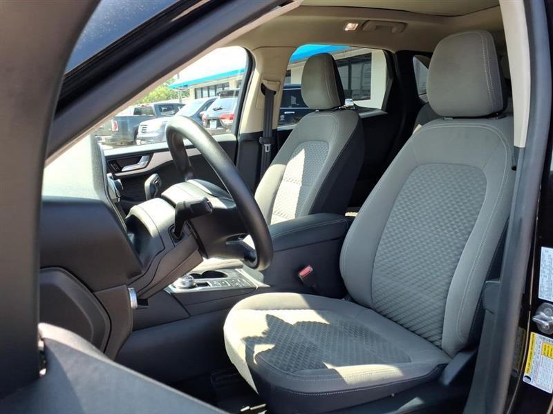 Used 2020 Ford Escape SE with VIN 1FMCU0G68LUB89176 for sale in Sanford, NC