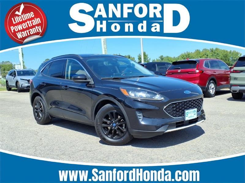2020 Ford Escape SE