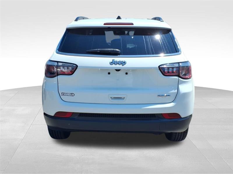 Jeep Compass Latitude FWD 2020