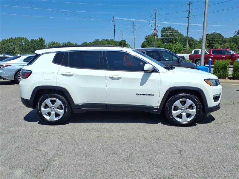 Jeep Compass Latitude FWD 2020