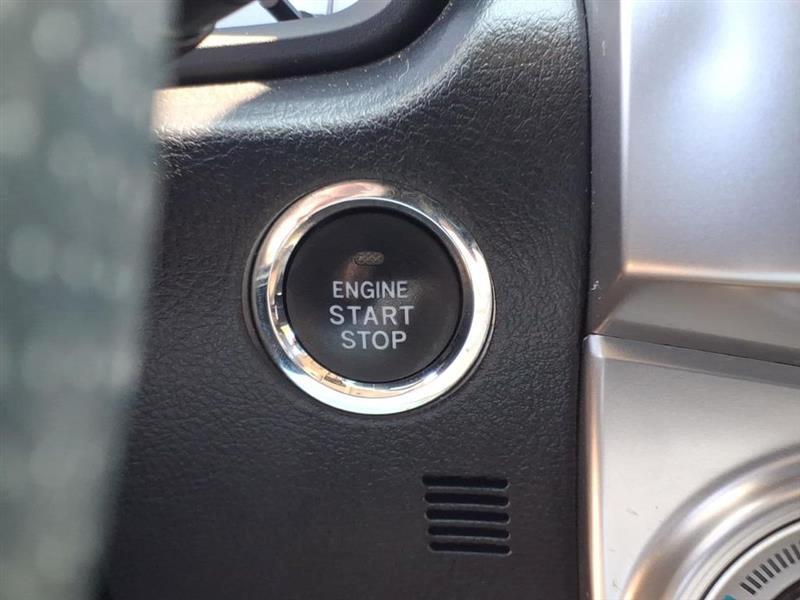 Toyota 4Runner Limited 2WD V6 2015