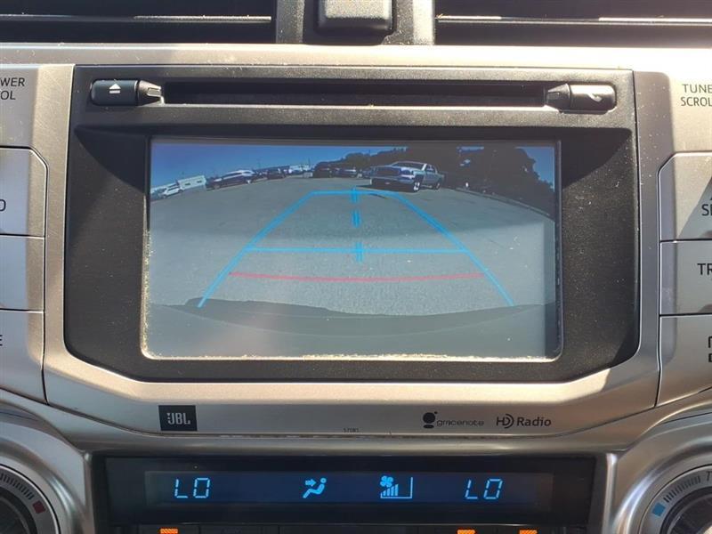 Toyota 4Runner Limited 2WD V6 2015