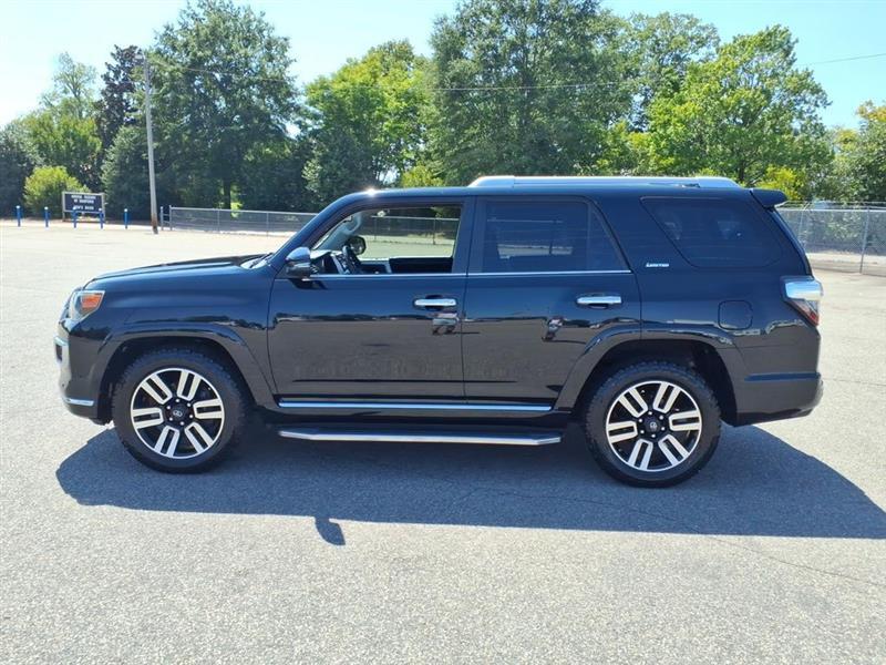 Toyota 4Runner Limited 2WD V6 2015