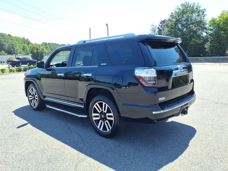 Toyota 4Runner Limited 2WD V6 2015