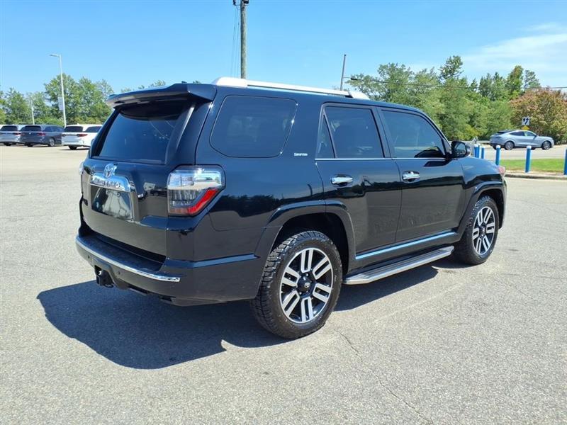Toyota 4Runner Limited 2WD V6 2015