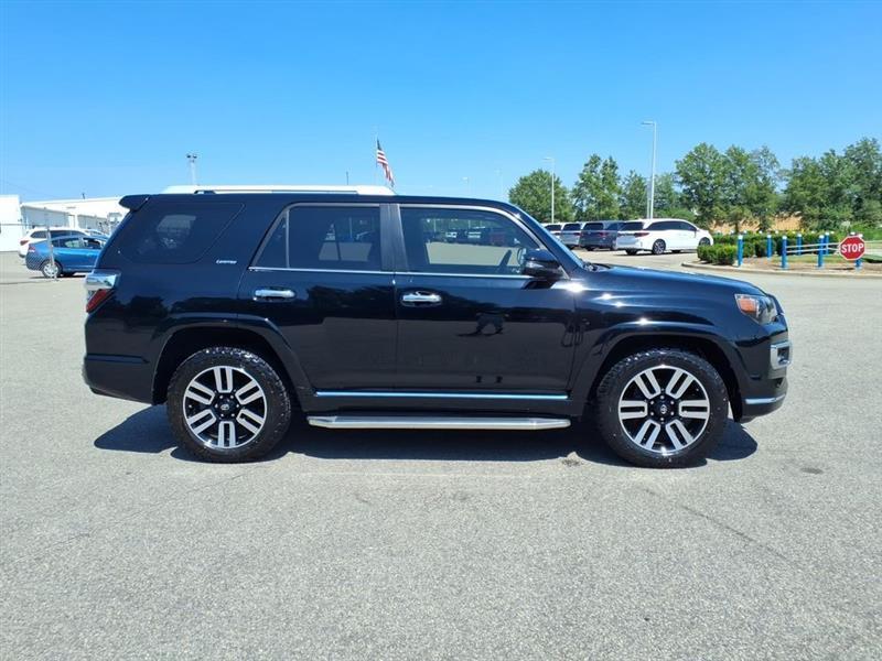 Toyota 4Runner Limited 2WD V6 2015