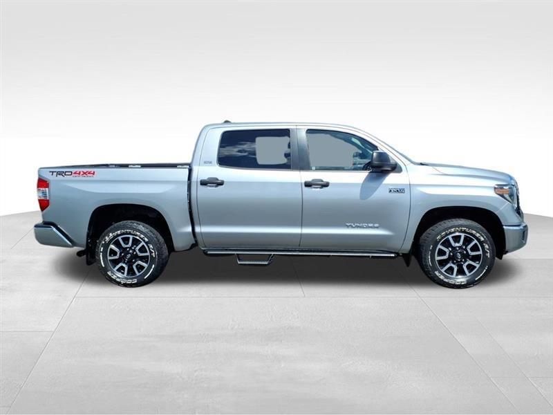 Toyota Tundra SR5 5.7L V8 CrewMax 4WD 2020