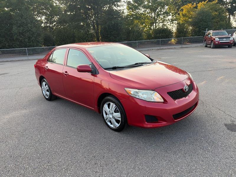 Toyota Corolla LE 4-Speed AT 2010
