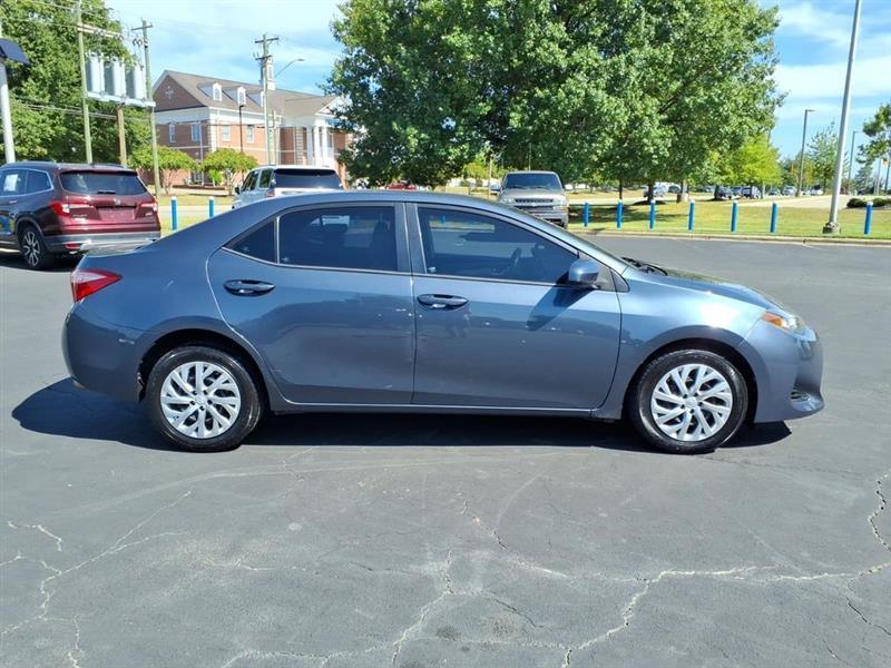 Toyota Corolla LE CVT 2017