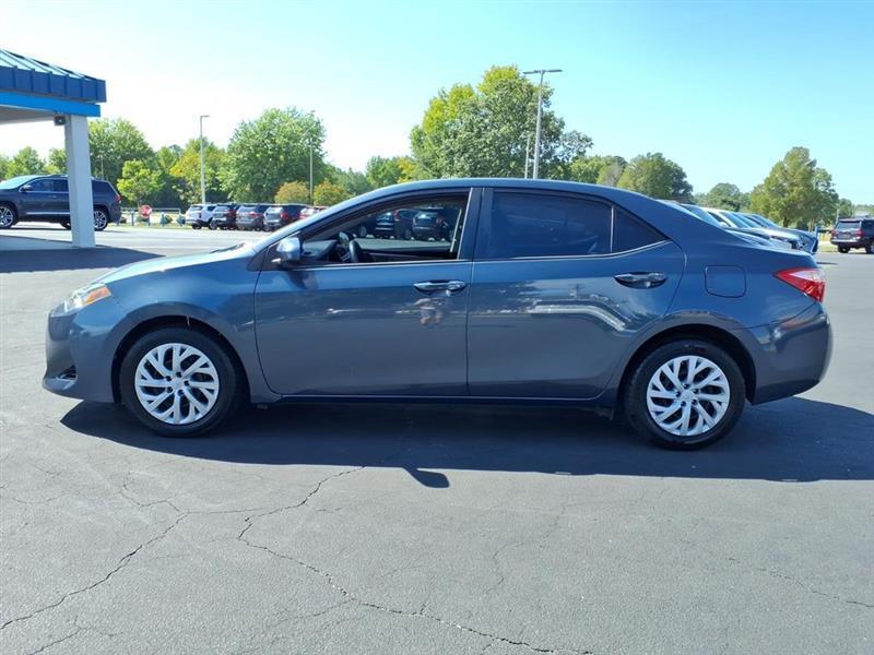 Toyota Corolla LE CVT 2017